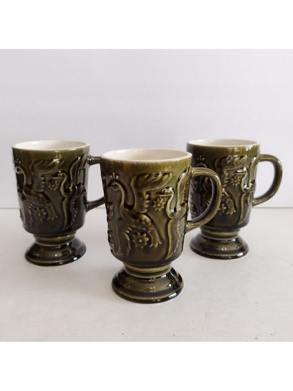 Vintage (3) Mid Century Selca Portugal Pottery Pedestal Mugs Green Birds Floral